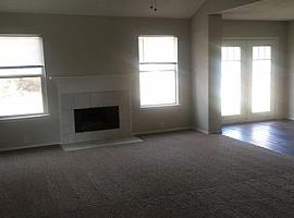 1405 Gilday Dr, Arlington Rent 650 Deposit 650 Total 1300 in Arlington, TX (Photo 3 of 6)