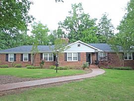  103 Sweetbriar Rd, Greenville, Sc 29615 3 Beds 3 Baths 2,296 S in Greenville, SC