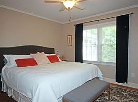  103 Sweetbriar Rd, Greenville, Sc 29615 3 Beds 3 Baths 2,296 S in Greenville, SC (Photo 4 of 5)