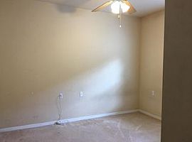  7617 Sw 85th Dr, Gainesville, Fl 32608 3 Beds 2 Baths 2,246 Sq in Gainesville, FL (Photo 3 of 4)