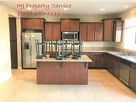 Gorgeous 4 Bedroom Home in Corona in Corona, CA (Photo 2 of 10)