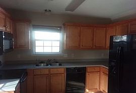 123 Allans Mill Dr, Columbia Rent 650 Deposit 650 Total 1300 in Columbia, SC (Photo 3 of 10)