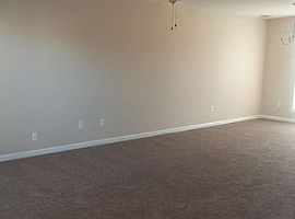 123 Allans Mill Dr, Columbia Rent 650 Deposit 650 Total 1300 in Columbia, SC (Photo 9 of 10)