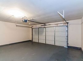 16007 Eastcape Dr Webster, Tx 77598 (747) 444-3766 in Webster, TX (Photo 8 of 12)