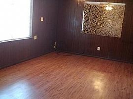 229 S Fulton St Texas City, Tx 77591 (747) 444-3766 in Texas City, TX (Photo 2 of 6)