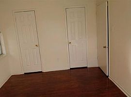 229 S Fulton St Texas City, Tx 77591 (747) 444-3766 in Texas City, TX (Photo 5 of 6)