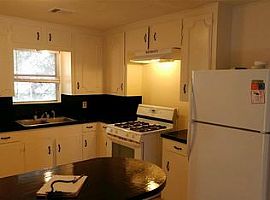 229 S Fulton St Texas City, Tx 77591 (747) 444-3766 in Texas City, TX (Photo 6 of 6)