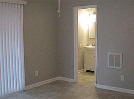 9405 Vicksburg Ave Texas City, Tx 77591 (747) 444-3766 in Texas City, TX (Photo 9 of 9)