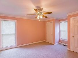 1 Clevington Ct, Simpsonville Rent 750 Deposit 750 Total 1500 in Simpsonville, SC (Photo 3 of 12)
