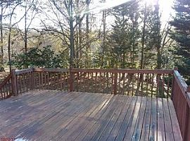 503 Mary Knob, Greenville Rent 750 Deposit 750 Total 1500 in Greenville, SC (Photo 5 of 6)