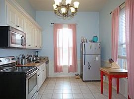 117 Asbury Ave, Greenville Rent 650 Deposit 650 Total 1300 in Greenville, SC (Photo 2 of 6)