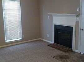 1 Hidden Springs Rd, Spartanbur Rent 500 Deposit 500 Total 1000 in Spartanburg, SC (Photo 3 of 4)