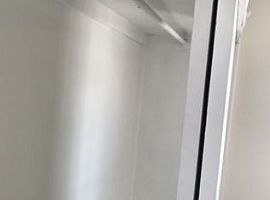 2 Bedroom Home Near Los Angeles  in Los Angeles, CA (Photo 3 of 11)