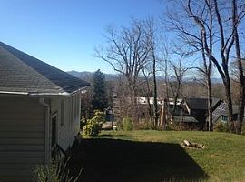 10 Oak Park Rd Asheville, Nc 28801 (747) 444-3766 in Asheville, NC (Photo 12 of 12)