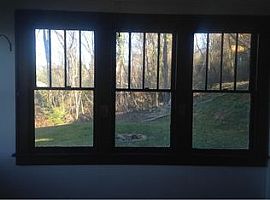 10 Oak Park Rd Asheville, Nc 28801 (747) 444-3766 in Asheville, NC (Photo 8 of 12)