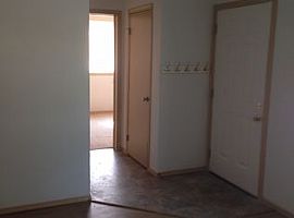 715 3rd Ave Sw, Castle Rock, Wa 98611 3 Beds 2 Baths 1,250 Sqft in Castle Rock, WA (Photo 1 of 8)