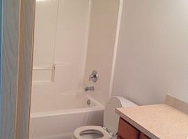 715 3rd Ave Sw, Castle Rock, Wa 98611 3 Beds 2 Baths 1,250 Sqft in Castle Rock, WA (Photo 5 of 8)