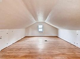 3530 Se 70th Ave, Portland, Or 97206 3 Beds 1 Bath 2,240 Sqft in Portland, OR (Photo 1 of 8)