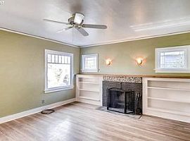 3530 Se 70th Ave, Portland, Or 97206 3 Beds 1 Bath 2,240 Sqft in Portland, OR (Photo 6 of 8)