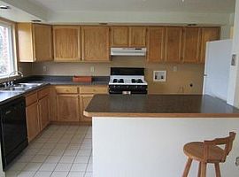 1414 Mapleridge Dr, Fairborn, Oh 45324 3 Beds 1.5 Baths 1,128 S in Fairborn, OH (Photo 3 of 8)