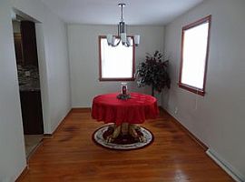 435 Meadowbrook Ave, Youngstown, Oh 44512 3 Beds 1 Bath 1,274 S in Youngstown, OH (Photo 1 of 11)