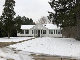 9162 Highland Dr, Brecksville, Oh 44141 2 Beds 1.5 Baths 1,000  in Brecksville, OH