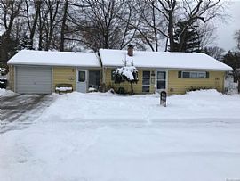 2435 Ardmore Ave, Royal Oak, Mi 48073 2 Beds 1 Bath 837 Sqft in Royal Oak, MI