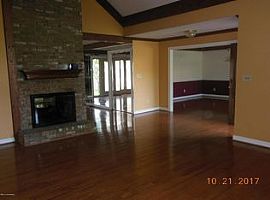  6703 Deep Creek Dr, Prospect, Ky 40059 3 Beds 3.5 Baths 3,862  in Prospect, KY (Photo 3 of 4)