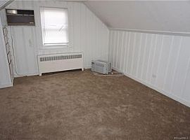 100 Campfield Rd, Manchester, Ct 06040 in Manchester, CT (Photo 6 of 10)