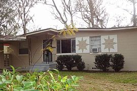  4324 Detaille Dr, Jacksonville, Fl 32209  in Jacksonville, FL