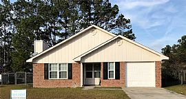 1459 Enterprise Dr, Hinesville in Hinesville, GA