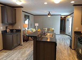 227 Branch St, Lockport, Ny 14094  in Lockport, NY (Photo 5 of 9)