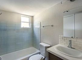 N 8th Ave Phoenix, Az 85013 in Phoenix, AZ (Photo 3 of 4)