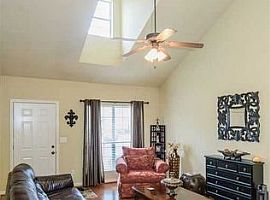 2782 Southwood Vw, Bessemer, Al 35022 in Bessemer, AL (Photo 6 of 7)