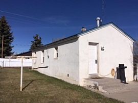 3 Beds 2 Baths 1,145 Sqft in Altamont, UT (Photo 5 of 12)