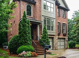 7953 Magnolia Sq, Atlanta in Atlanta, GA (Photo 2 of 12)