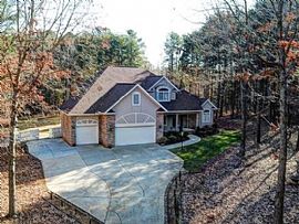 719 Mckendree Rd, Mooresville in Mooresville, NC