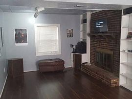 Very Clean, Newer Carpet and Paint, Wood Floors, Granite  in Taylors, SC (Photo 3 of 5)