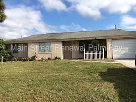 171 Se Floresta Dr, Port St Lucie, Fl 34983 in Port Saint Lucie, FL