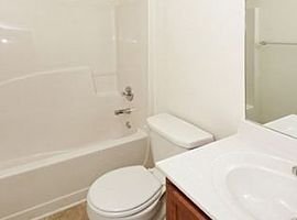 3728 Shenfield Dr, Union City in Union City, GA (Photo 11 of 12)