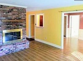 3618 Woodhill Rd, Montgomery, Al 36109  (747) 444-3766 in Montgomery, AL (Photo 7 of 8)