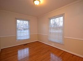 4808 Carousel Dr, Charlotte, Nc 28212 (747) 444-3766 in Charlotte, NC (Photo 6 of 8)