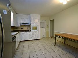 4808 Carousel Dr, Charlotte, Nc 28212 (747) 444-3766 in Charlotte, NC (Photo 8 of 8)