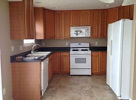 910 Wartburg Dr, Bloomington, Il 61704 (747) 444-3766 in Bloomington, IL (Photo 2 of 10)