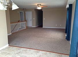 910 Wartburg Dr, Bloomington, Il 61704 (747) 444-3766 in Bloomington, IL (Photo 8 of 10)