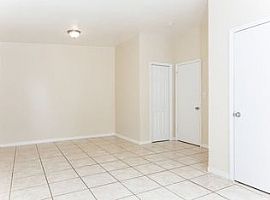 540 Nw 30th Ave, Fort Lauderdale, Fl 33311 (747) 444-3766 in Fort Lauderdale, FL (Photo 3 of 8)