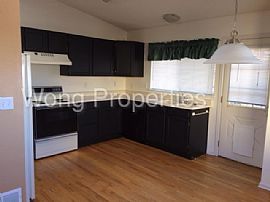 Single Family Home For Rent Asap in Highlands Ranch, CO (Photo 2 of 7)