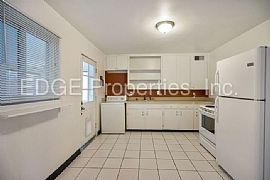 Single Family Home For Rent Asap in Thornton, CO (Photo 4 of 8)