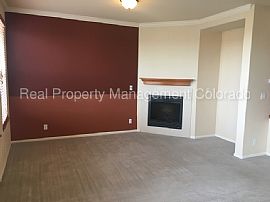Single Family Home For Rent Asap in Denver, CO (Photo 3 of 8)