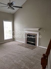 Single Family Home For Rent Asap in Louisville, KY (Photo 4 of 7)